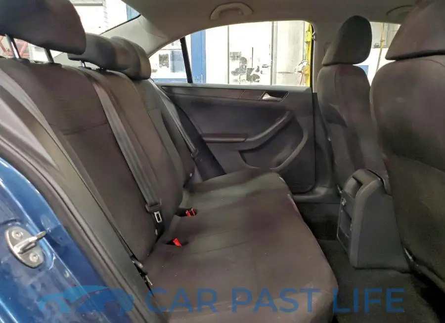3VW267AJ8GM274395# 10