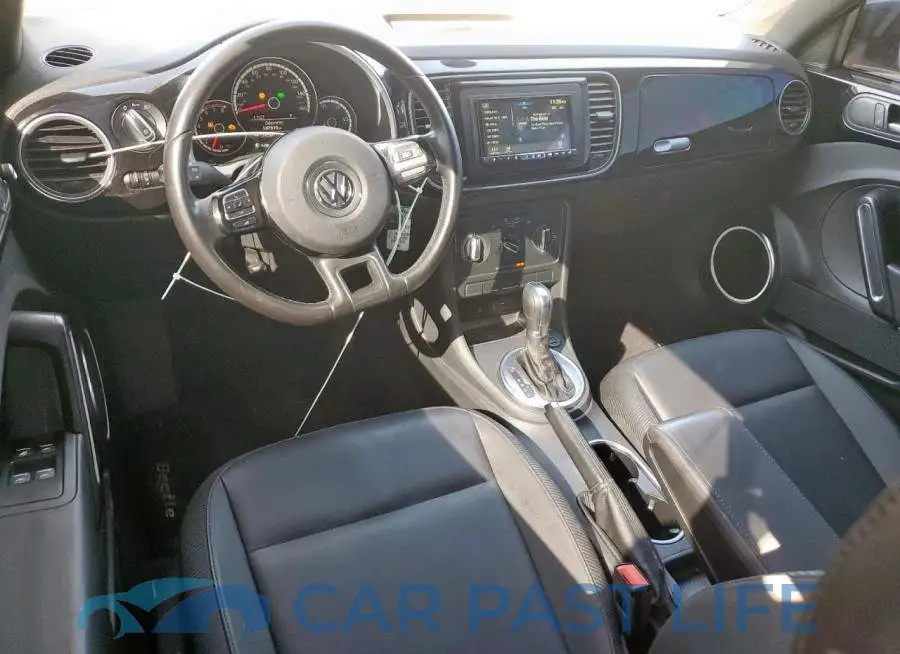 3VW517AT0GM806235# 8