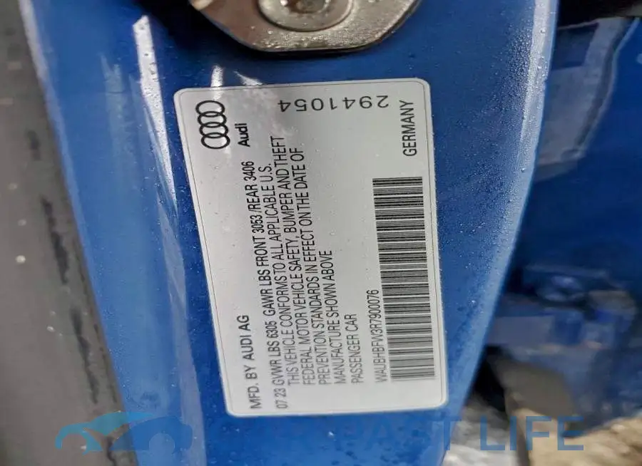 WAUBHBFW3R7900076# 12