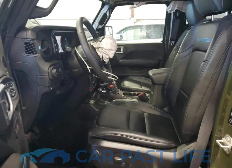 1C4RJXR62RW127041# 7