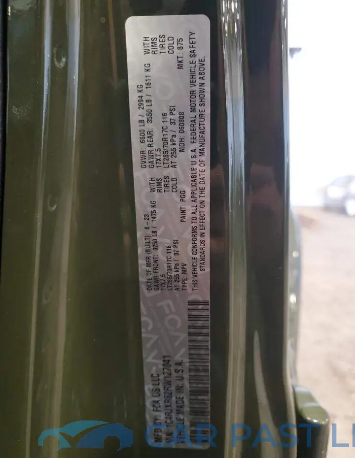 1C4RJXR62RW127041# 13