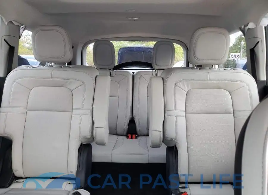 5LM5J7XC1SGL04906# 10