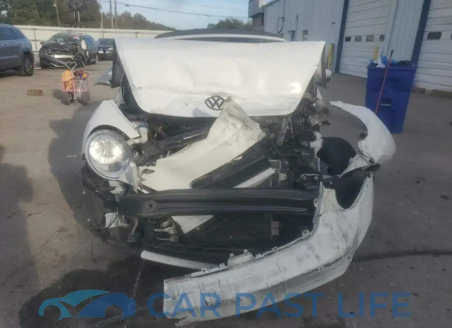3VW507AT0GM811065# 5