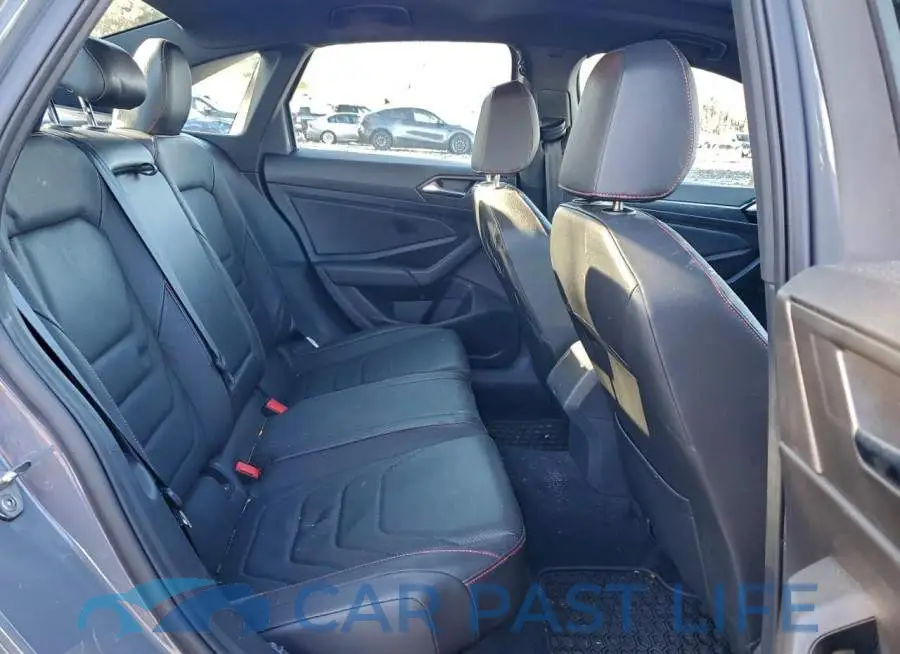 3VW6T7BU2LM027760# 10