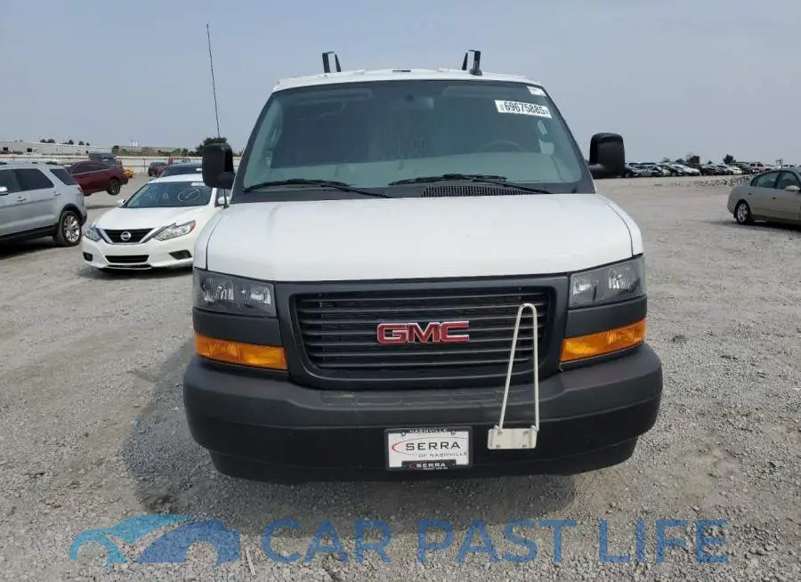 1GTW7AFP8R1233728# 5
