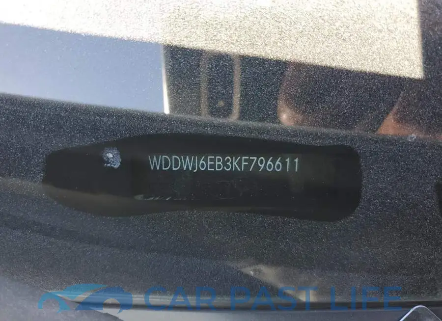 WDDWJ6EB3KF796611# 13