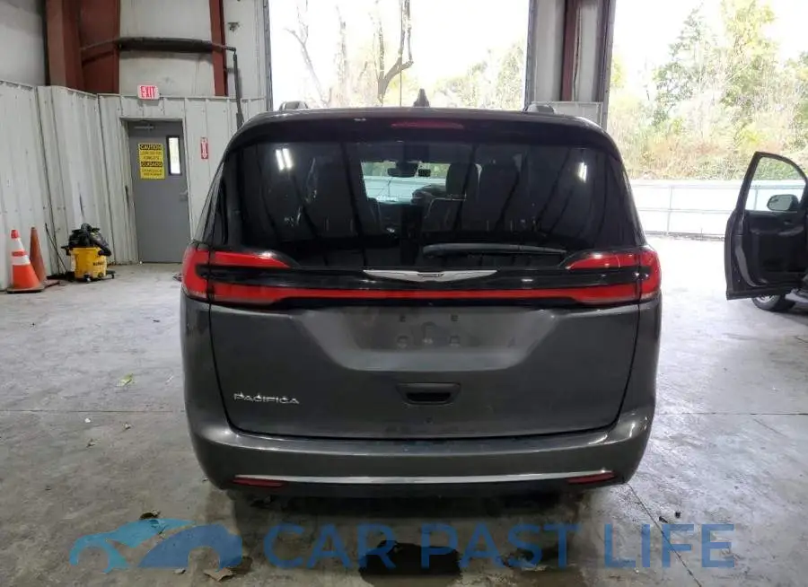 2C4RC1BG7NR170836# 6