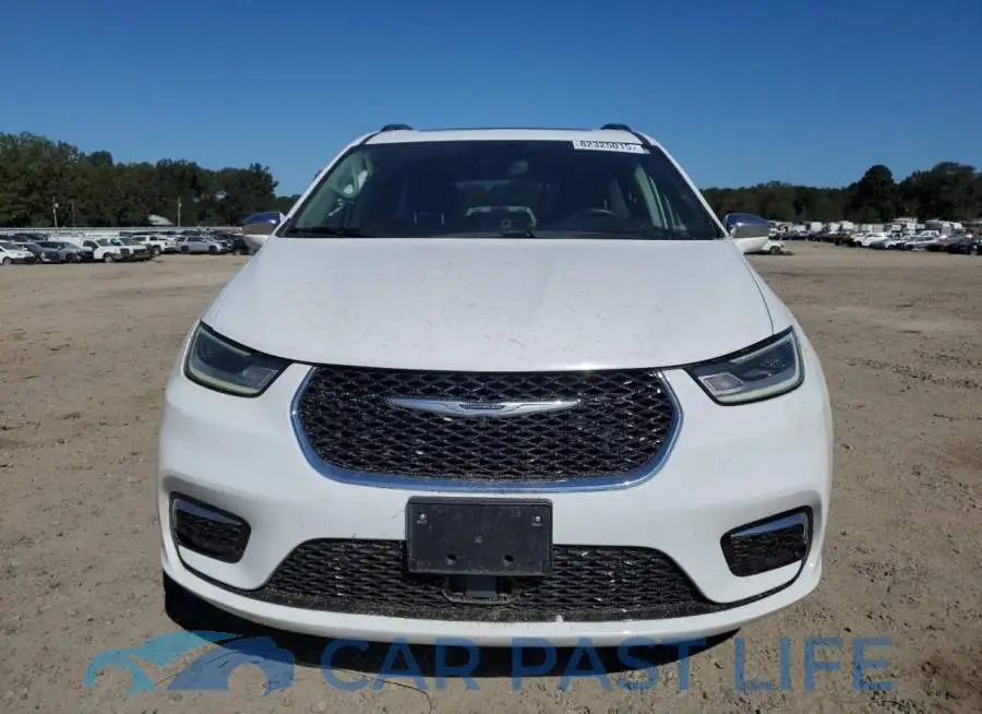 2C4RC1GG8NR111710# 5