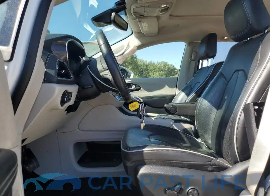 2C4RC1GG8NR111710# 7