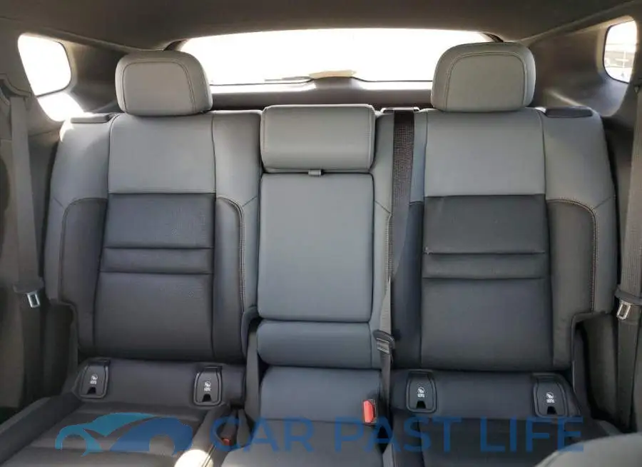 3GPKHZRJ7RS516717# 10