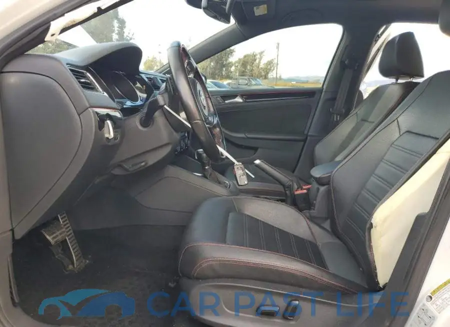 3VW4T7AJ8GM371095# 7