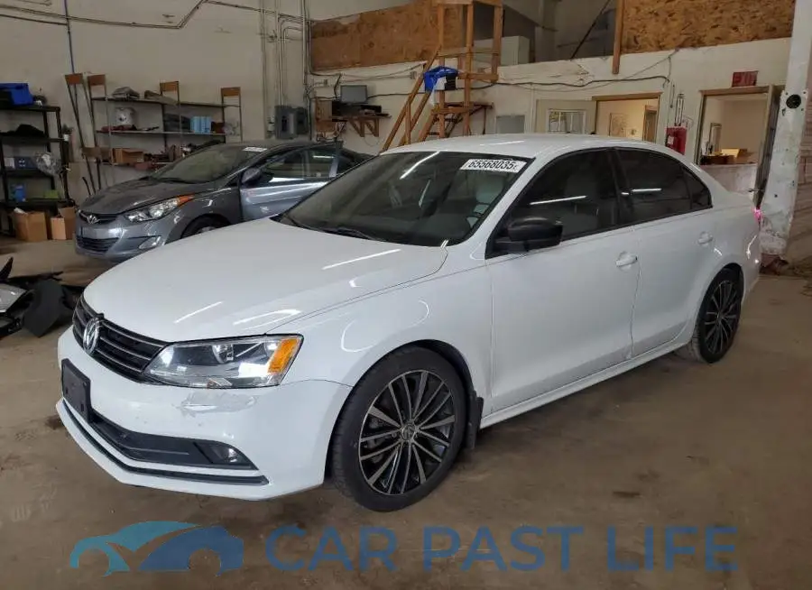 3VWD17AJ8GM220909# 1