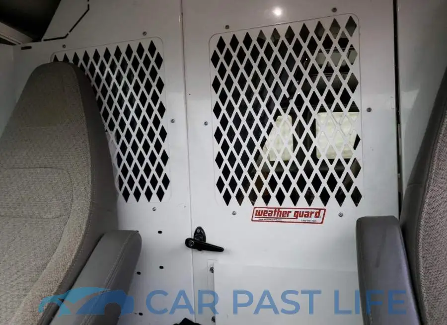 1GTW7AFPXM1204062# 10