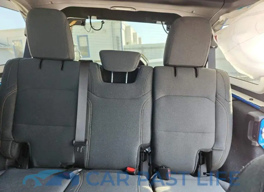 1C4PJXDN8RW350027# 10