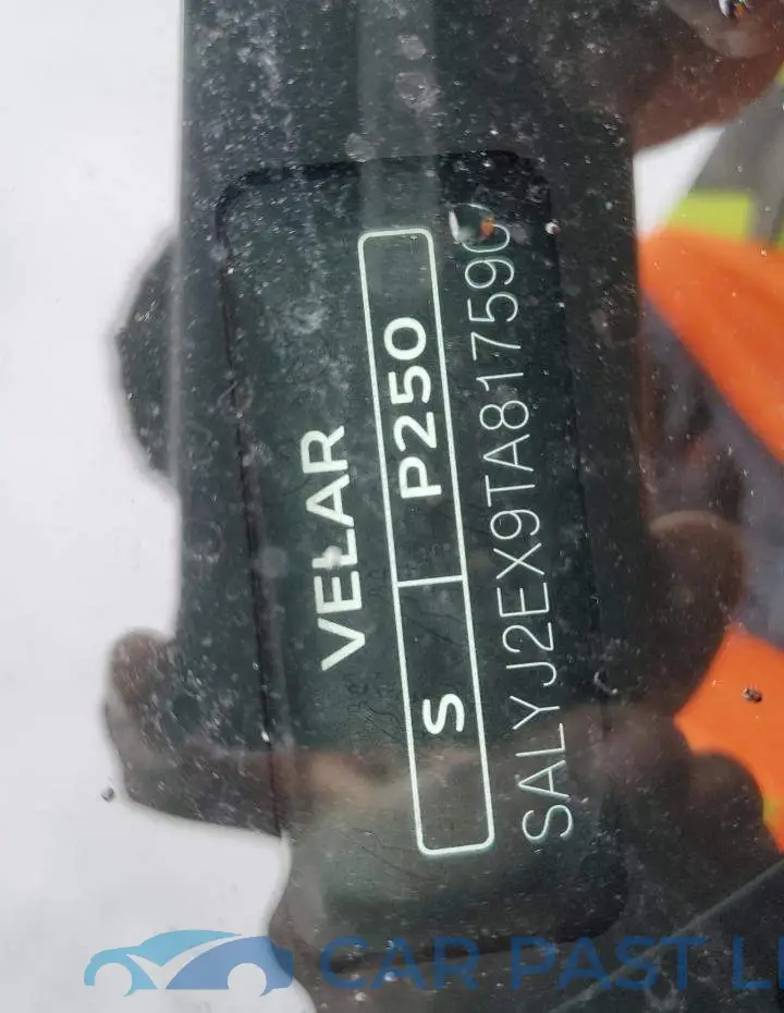 SALYJ2EX9TA817590# 13