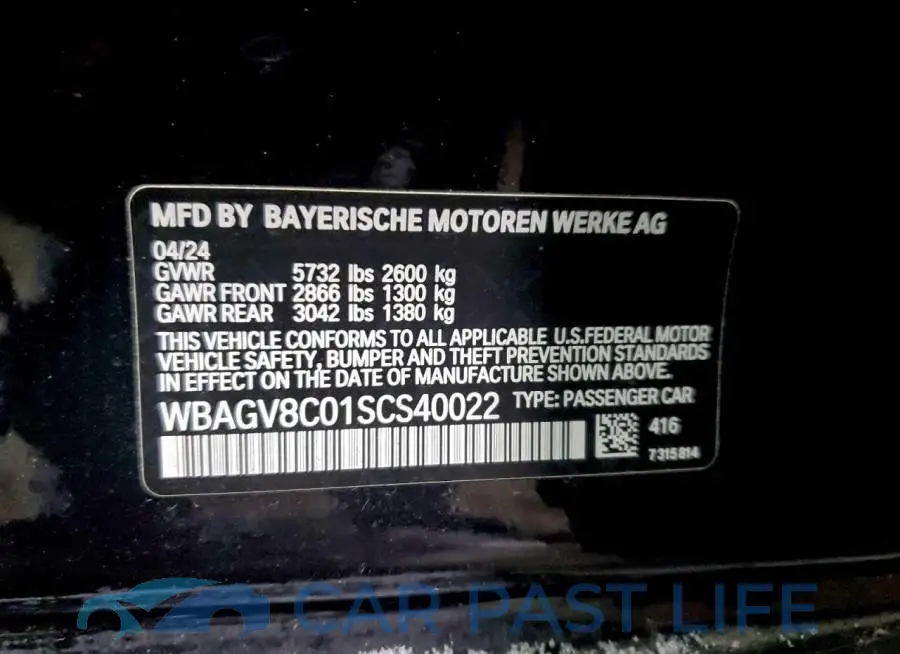 WBAGV8C01SCS40022# 12