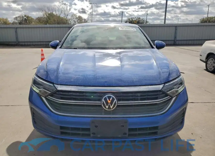 3VW5M7BU7PM037991# 5