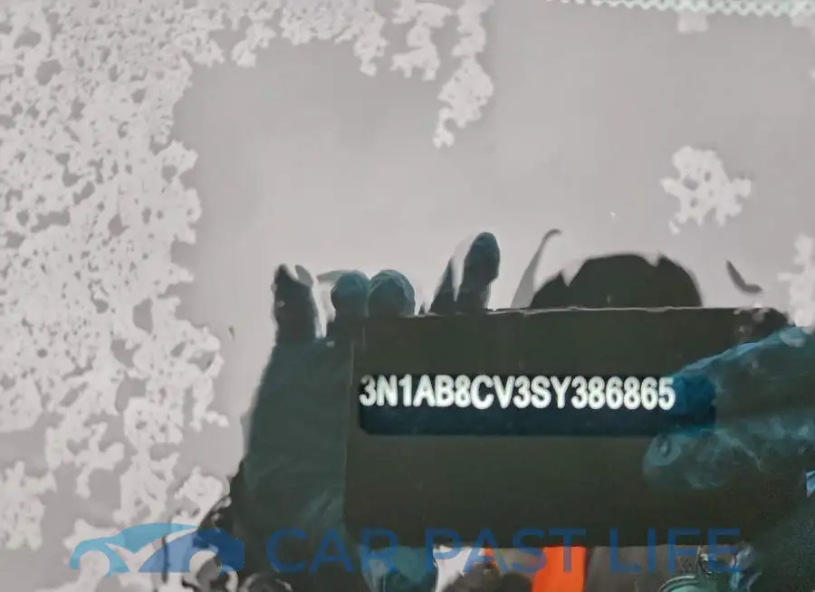 3N1AB8CV3SY386865# 12
