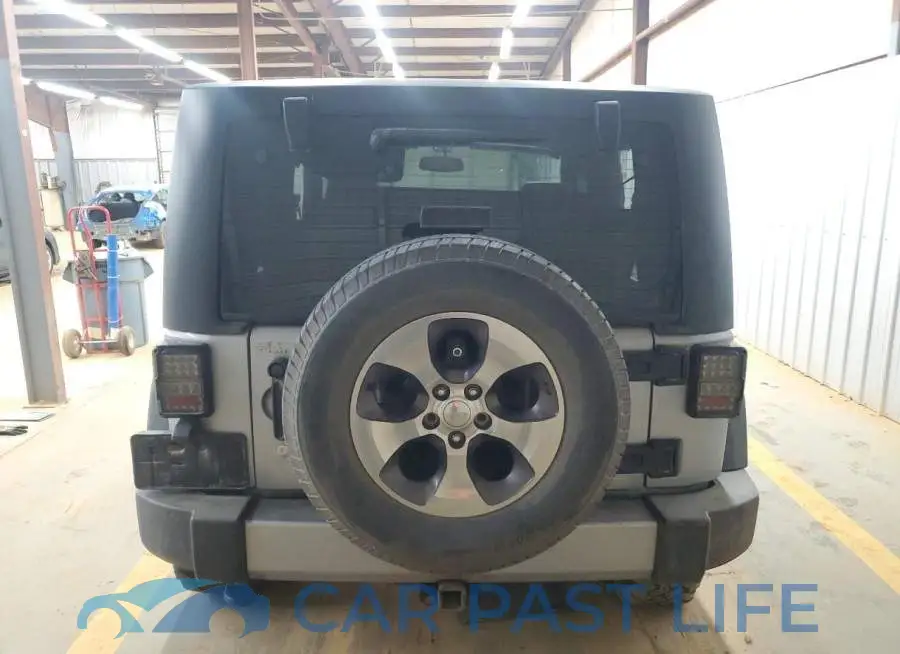 1C4AJWBG2GL200269# 6