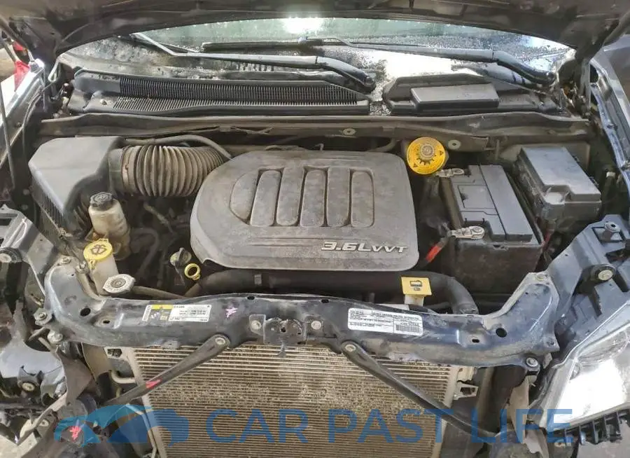 2C4RDGDG6GR317082# 12