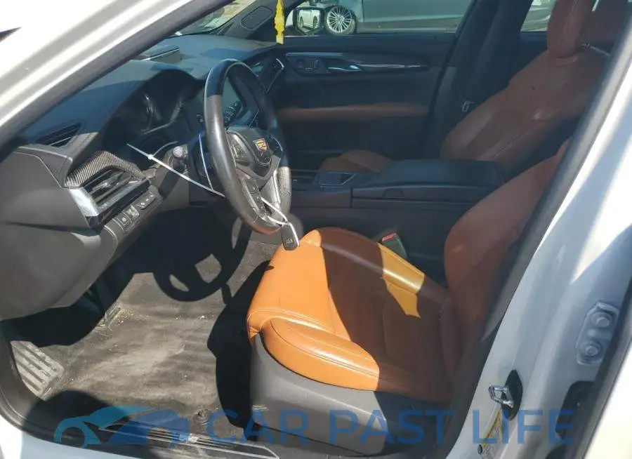 1G6KG5R61GU138886# 7