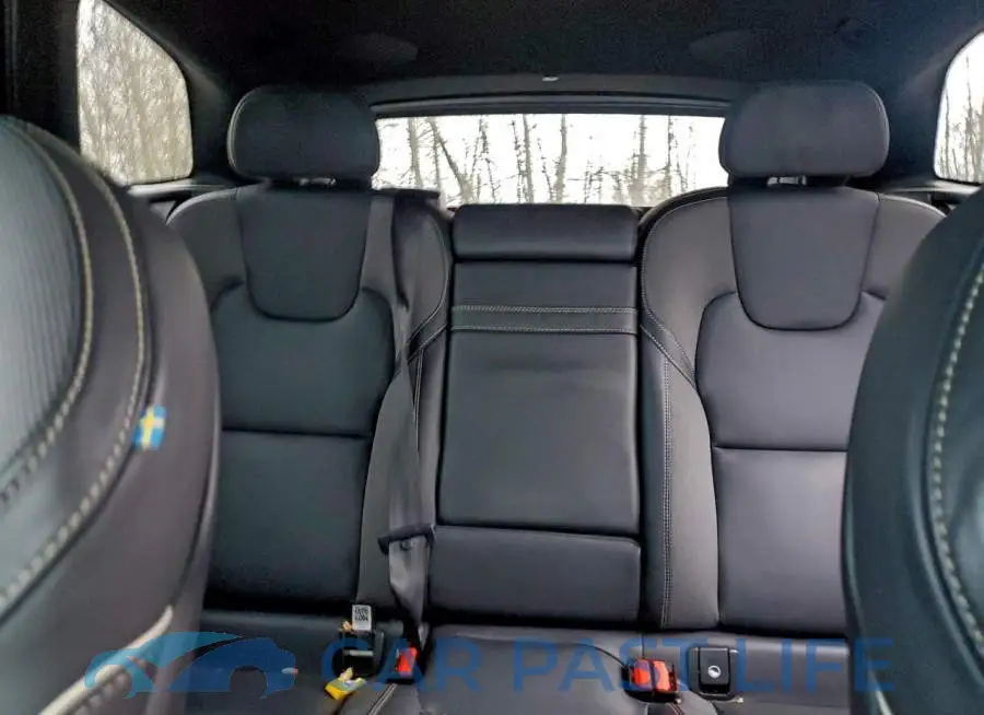 YV4062RM1N1954674# 10