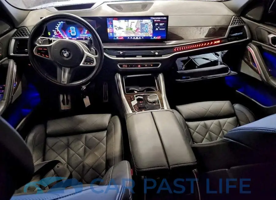 5UX33EX04R9V84014# 8