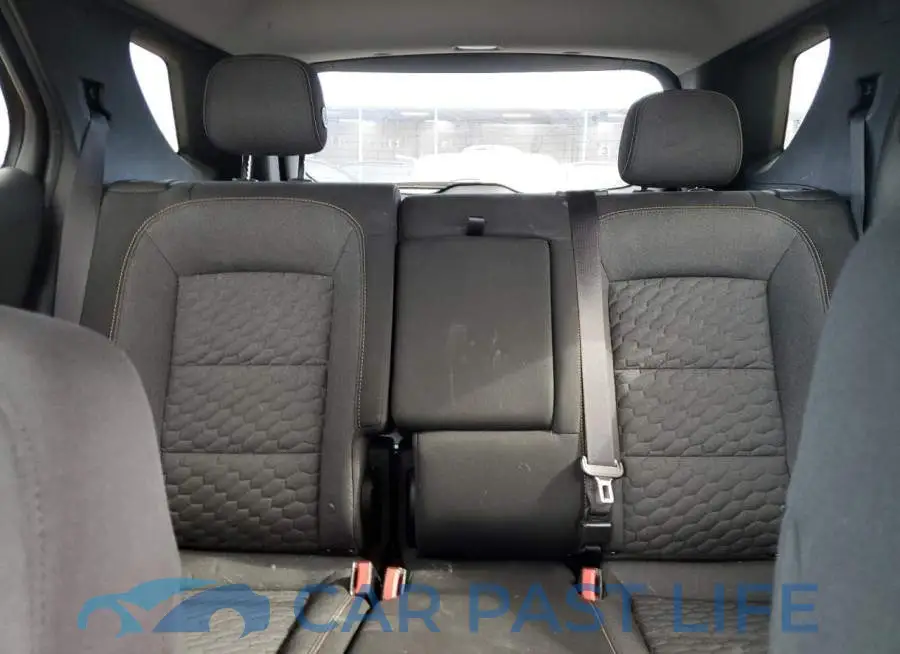 2GNAXUEVXK6306202# 10