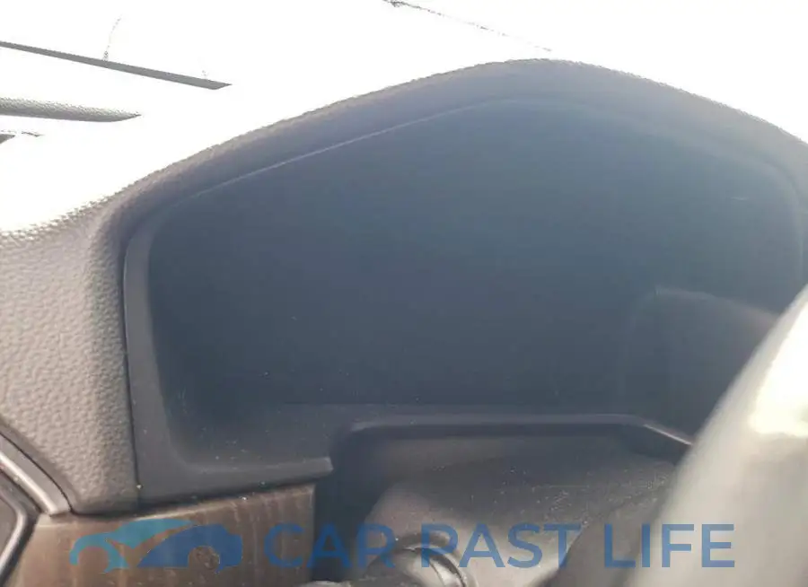 1HGCV3F5XKA012108# 9