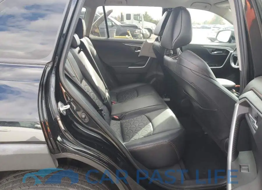 2T3J1RFV3MW220002# 11