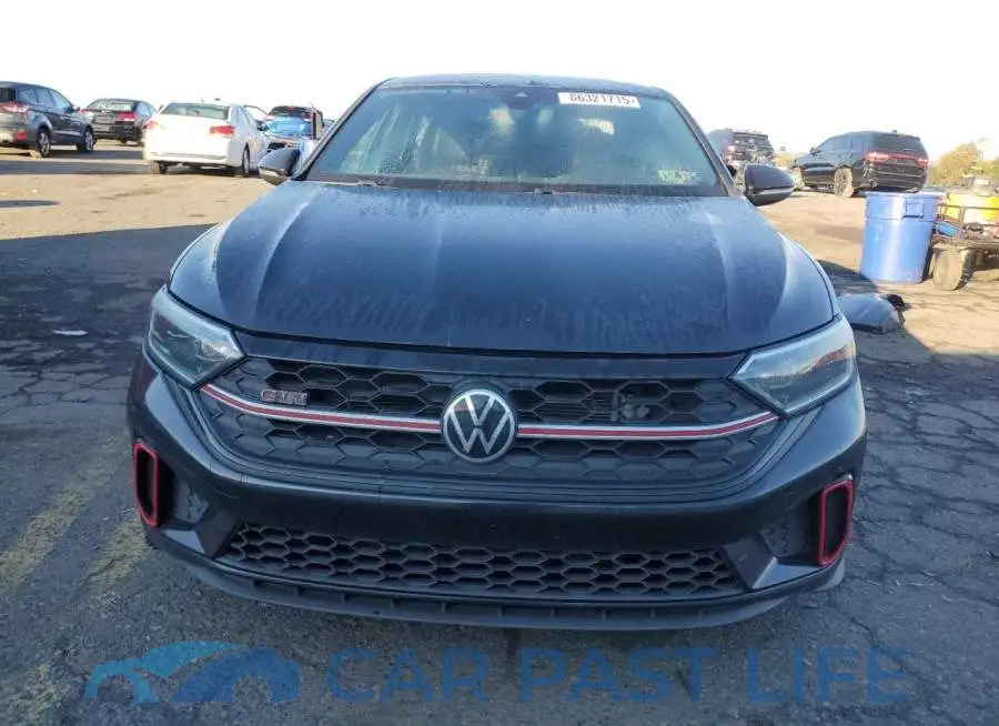 3VW1T7BU7NM015794# 5