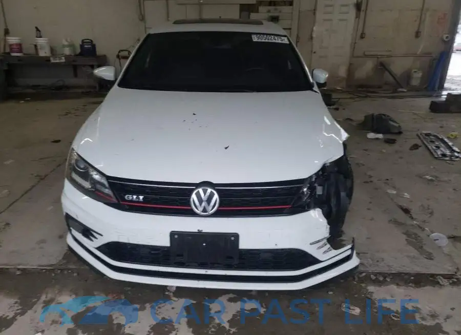 3VW4S7AJ2GM310067# 5