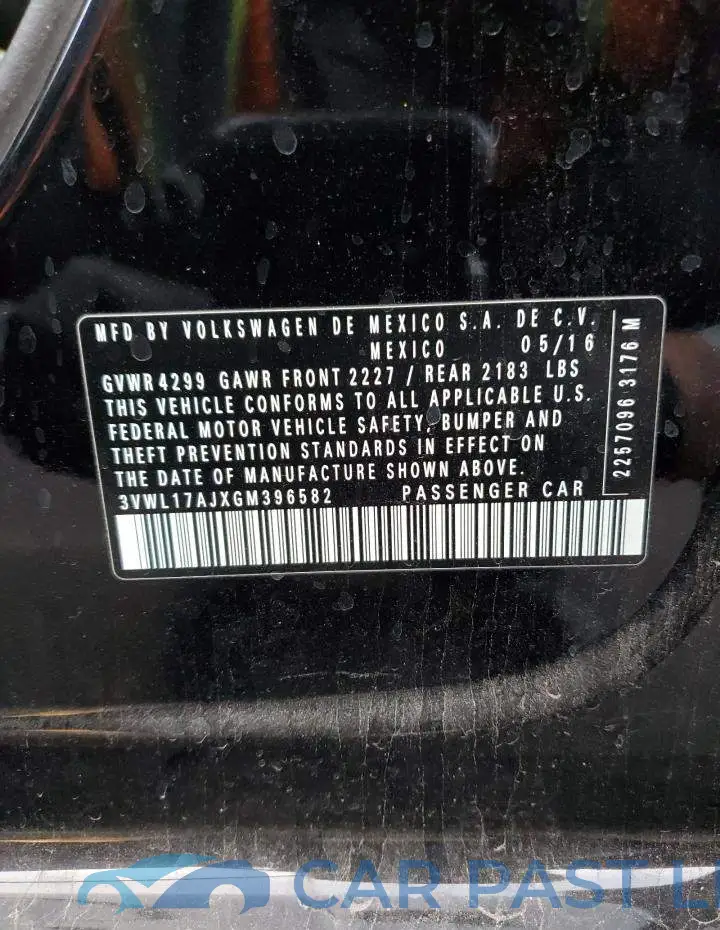 3VWL17AJXGM396582# 12