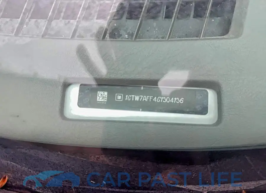 1GTW7AFF4G1304136# 10