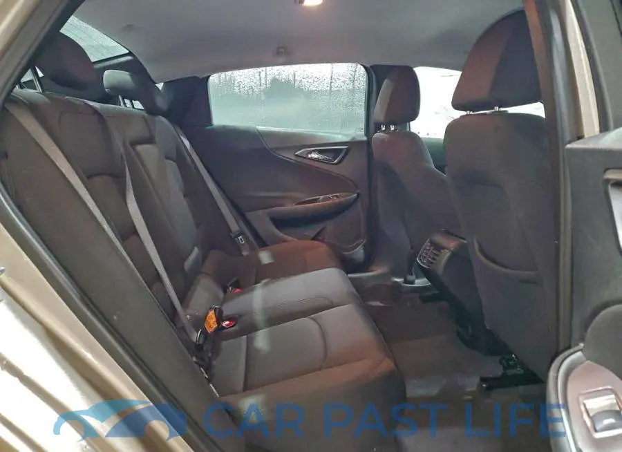 1G1ZD5ST9PF170177# 10