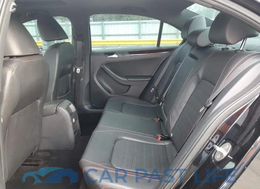 3VW4S7AJ8GM331358# 10
