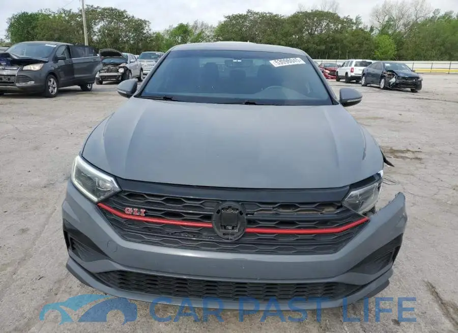 3VW5T7BU1MM025687# 5