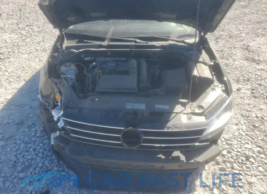 3VWD67AJ2GM401893# 11
