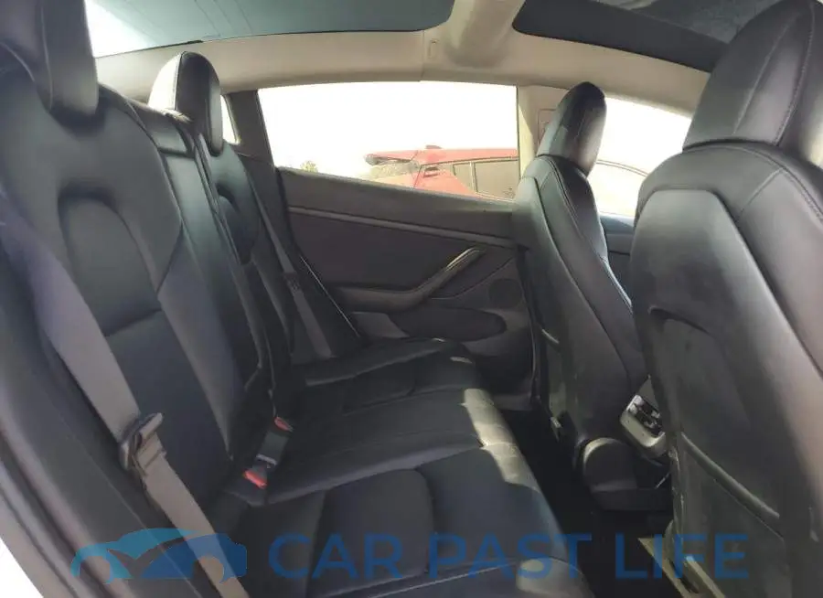 5YJ3E1EB4NF163662# 10