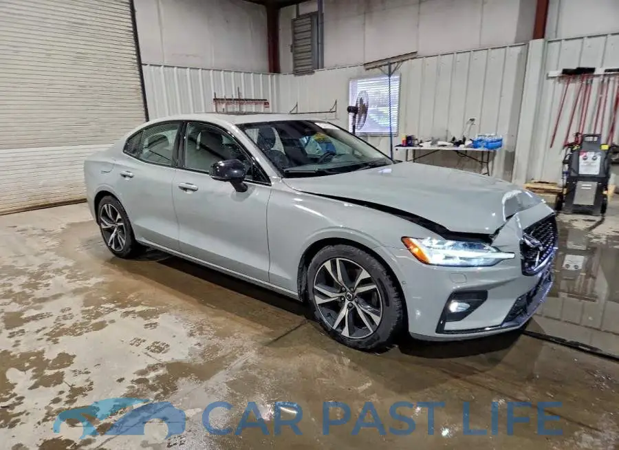 7JRL12GC1SG365644# 4