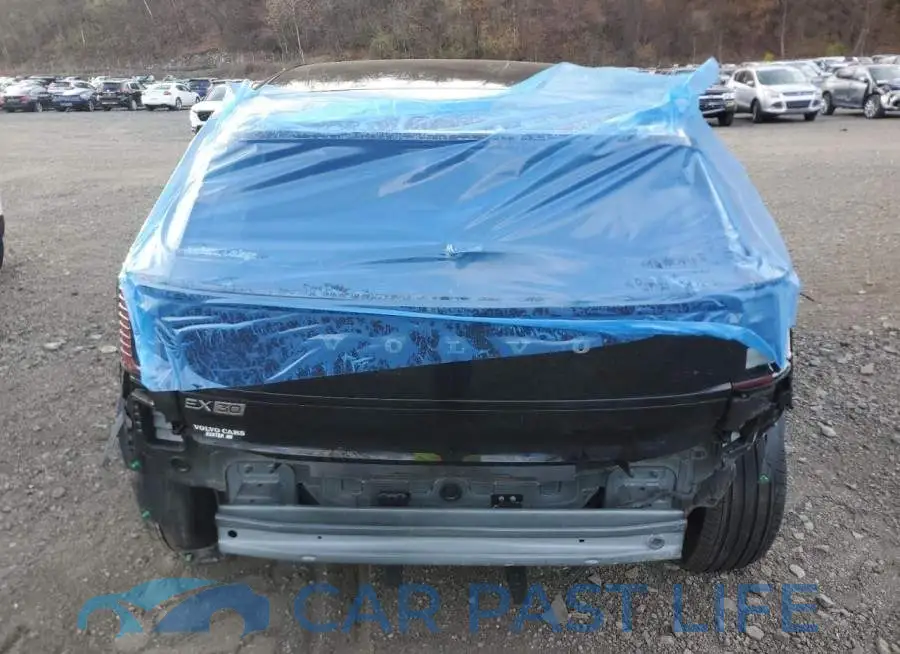 YV4EK3ZL7SS132370# 6