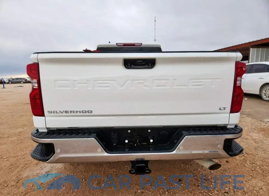 1GC5YNE70NF210779# 6