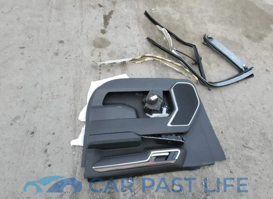 2GCUKDEDXS1111967# 12