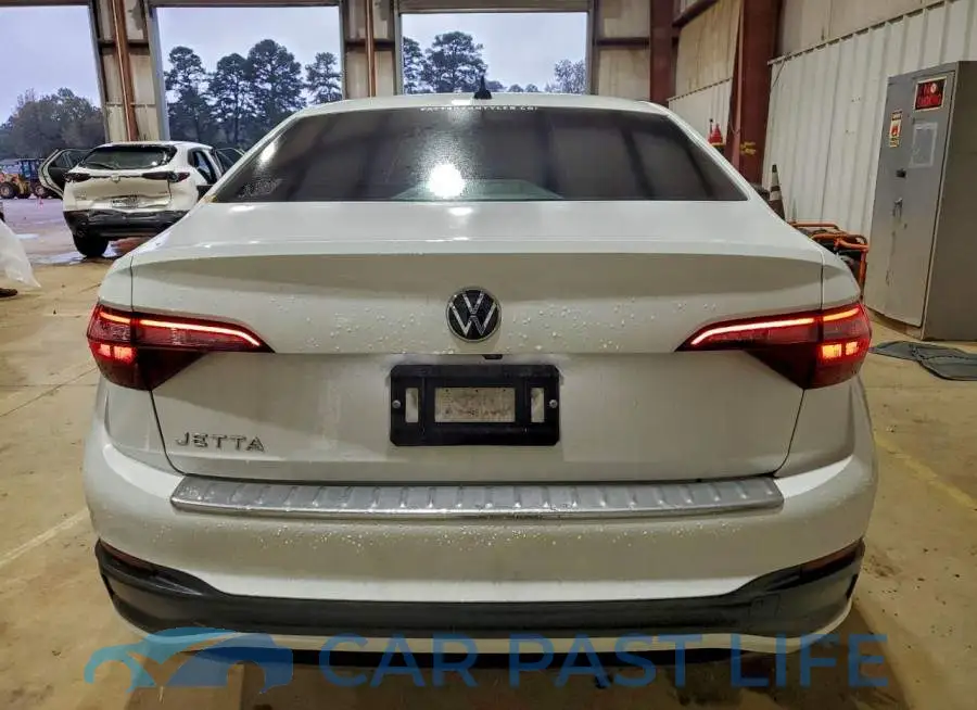 3VWCM7BU4NM021526# 6