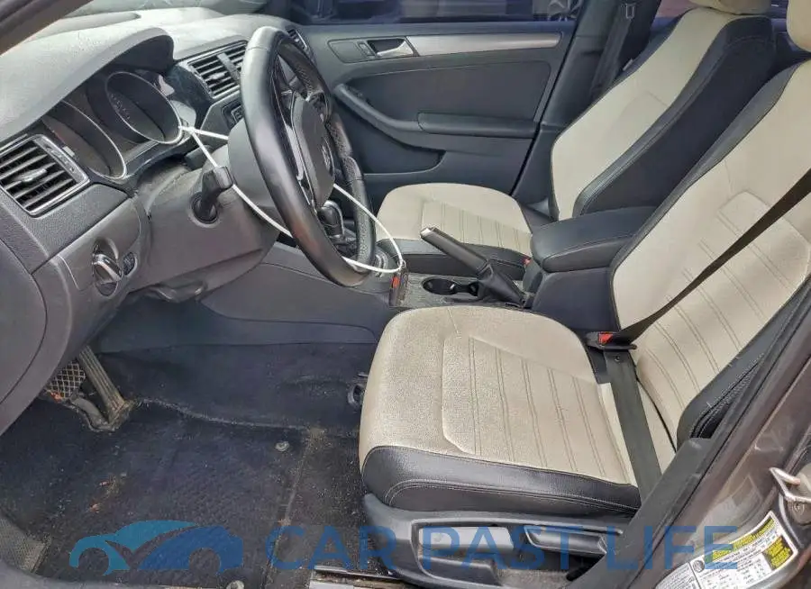 3VWD17AJ2GM414531# 7