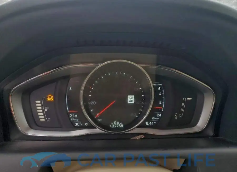 YV4612RM1G2818938# 9