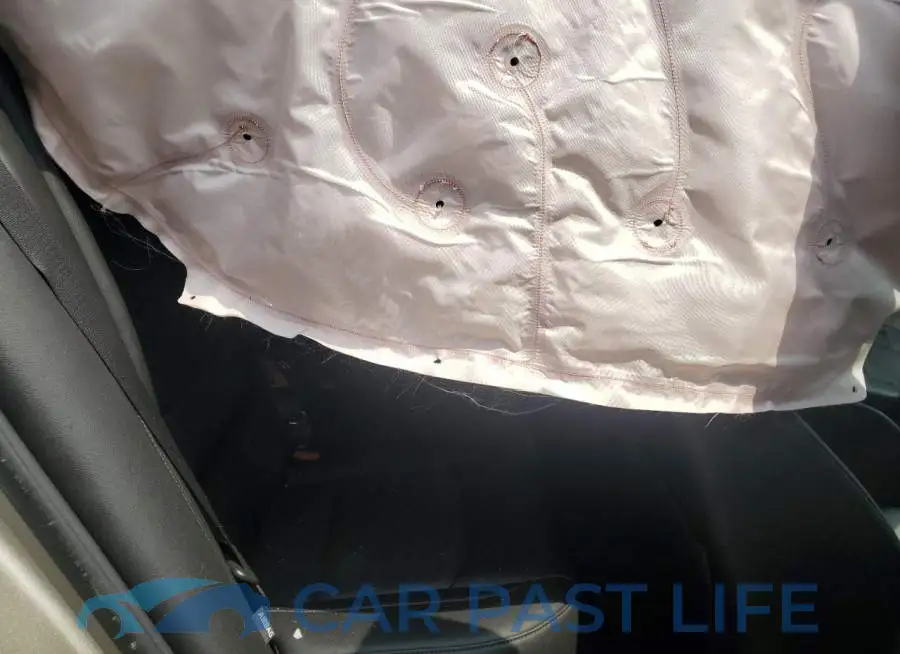 1G1ZE5SXXNF155250# 10