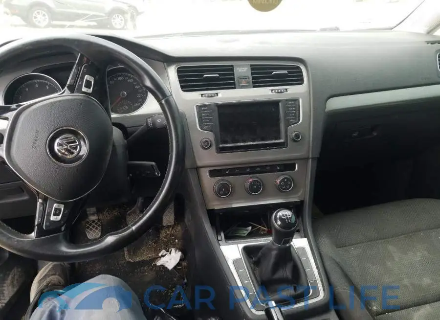 3VW117AU0GM048842# 8