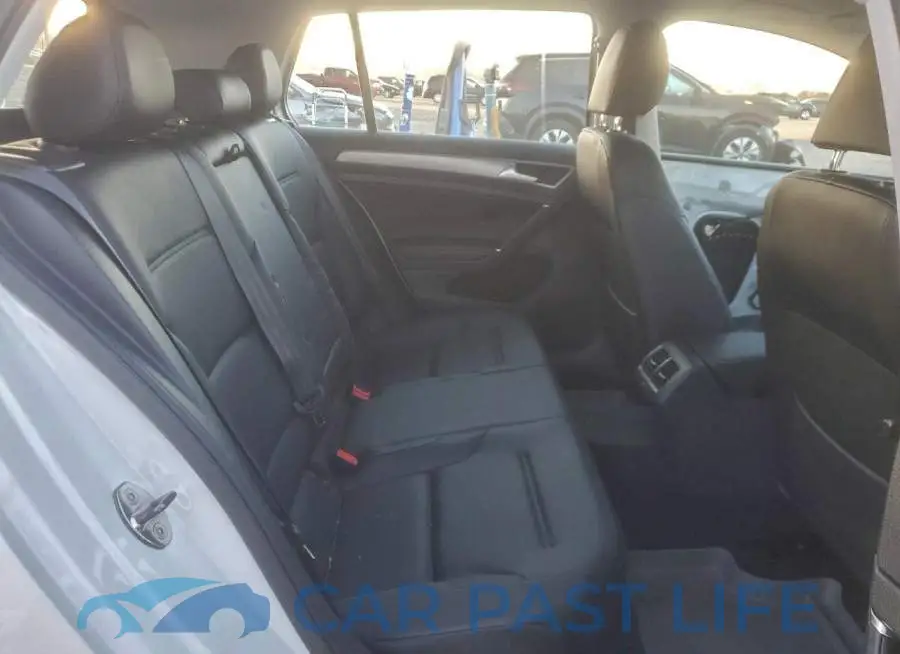 3VW217AU9GM016265# 10