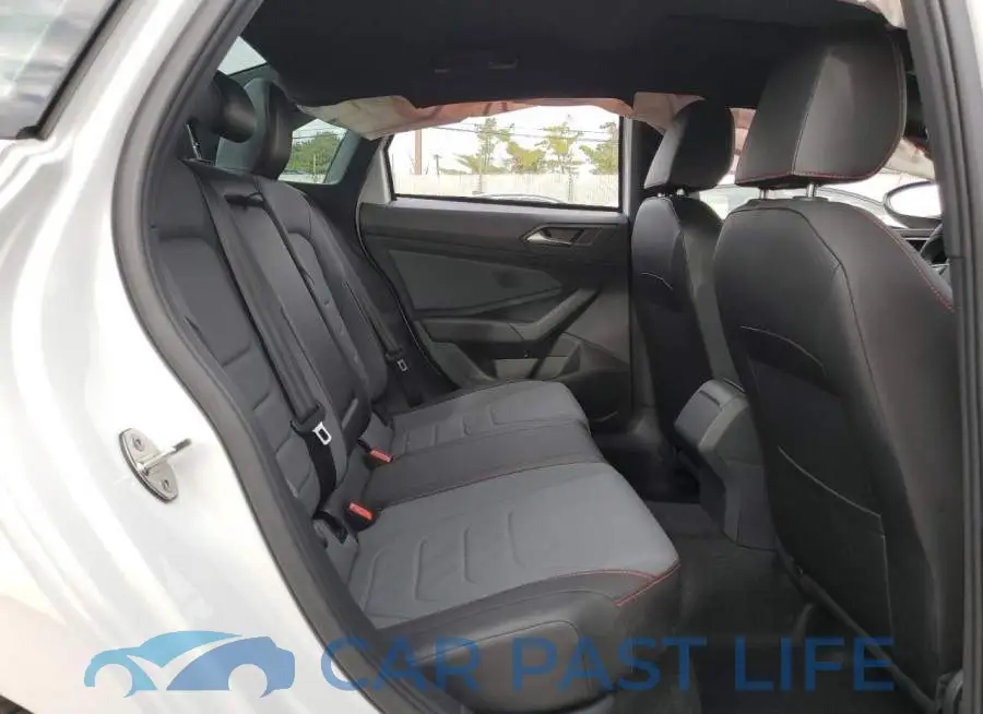 3VW2T7BU1SM014575# 10